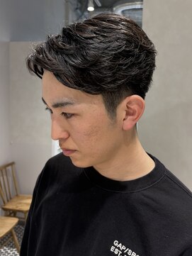 コウキカミヤ 栄(KOUKI KAMIYA) フェザーパーマ/フェザーショート/ニュアンスパーマ