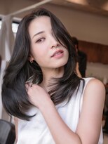 ヴィヴィッド オモテサンドウ(ViViD omotesando)&nbsp;【仕事中も可愛い】ふわっとレイヤーミディ/オリーブグレージュ