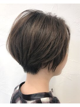 ウィロー(WILLOW) 【WILLOW】奥行きのある美フォルムショート(井下貴史)