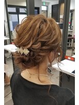 シュプール(SPUL)&nbsp;ゆるふわアップスタイル