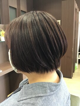 美容室アール ショートボブ