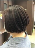 ショートボブ