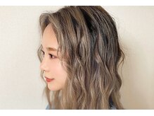 ゴールド(GoLD)の雰囲気（似合わせるデザイン力×艶感と透明感が抜群に高いヘアカラー）