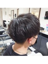 ルシードスタイル クリザンテーム&nbsp;ツーブロックマッシュにプラスカール