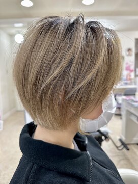 アトリエリーベル ゆったりショートボブ