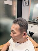 シルバーグレー ベリーショート<理容室>