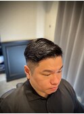 七三オールバック かき上げヘアサイドパートグラデーション