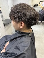 メイドバイスティーン(MADE BY STEEN) 波巻きパーマ