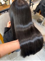グレージュ 艶髪 美髪 イルミナ 髪質改善 酸性ストレートパーマ