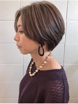 エイチビーケイヘアーデザイン(HbK hair design)の写真/魅力を引き出す、技術力自慢のショートカット！ナチュラルな美しさを実現した大人のショートスタイルに