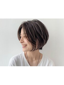 大人の「上品さ」を演出する、360度どこから見ても美しいフォルムのショートヘア☆【吉祥寺】