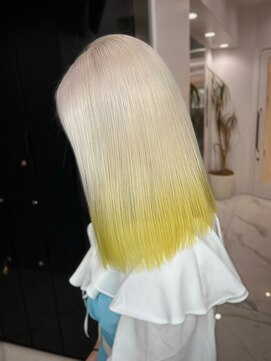 ラピス 渋谷本店(Lapis) ホワイトカラー/イエロー/デザインカラー/レイヤーカット