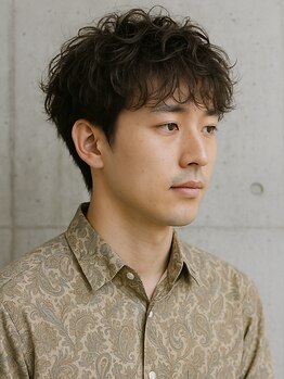 アンジェリック(angeliQue)の写真/メンズデザインパーマとデザインアイブロウのトータルサロン。髪と眉のデザインで顔の印象は変わる!　　