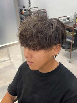 ジーナ 天神(Zina) 【Zina】メンズ/韓国/センターパート/縮毛矯正/福岡/天神/大名