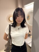 チャプター 問屋町(chapter)&nbsp;透明感赤味なしオリーブグレージュカラー顔まわりレイヤーカット
