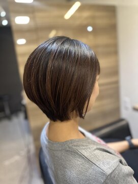 ヘアドクターベガ(hair Dr.VEGA) ひし形ショート