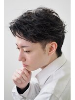 ヨシザワインク プレミアム 横浜 桜木町店(YOSHIZAWA Inc. PREMIUM)&nbsp;メンズビジネスアップバングフェザーショート/バーバースタイル