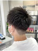 トレンドヘア・韓国風スタイル・スパイキーショート・眉毛カット