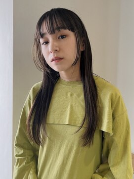 シーカ(siika) ロングレイヤー/顔まわりレイヤー/ステップカット