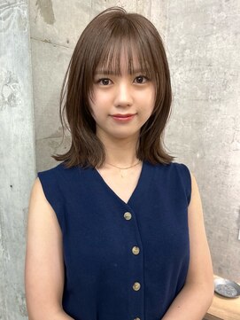 アロ 大阪梅田(alo) 大人レイヤー