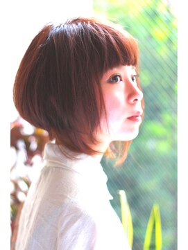 ヘアサロン トラヴィス(hair salon Travis) グラデーションボブ。サイド長めアレンジ