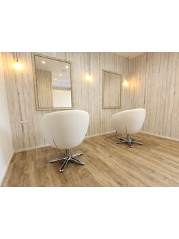 stylist歴10年以上のベテランスタイリスト在籍！！プライベートサロンだからこその最高の時間をお届け…