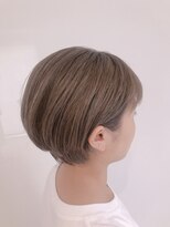 ヘアーアンドメイク ヒューラ 立川店(HAIR&MAKE hurra) 【hurra立川店　三宅澄絵】大人ショート×ミルクティーベージュ