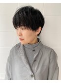 【軽め耳だしマッシュショート】