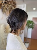 イヤリングカラー×ウルフカット