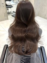 サイン 渋谷(SIGN)&nbsp;艶髪レイヤーカット韓国ヘアーグレージュ髪質改善トリートメント