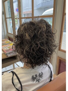 ヘアサロン カラーラ 亀有店(Color-ra) ウルフパーマ