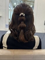 トッカ ヘアアンドトリートメント 難波店 玉ねぎハーフアップスタイル