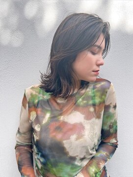 キイ ギンザ(k.e.y GINZA) ミディアムレイヤー