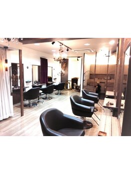 一人一人のお客様に心から満足してもらえるような空間作りを徹底！妥協のないサービスをご提供します。