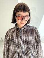 アンブレラカラー オン眉前髪ボブ 白髪ぼかし 切りっぱなし 銀座