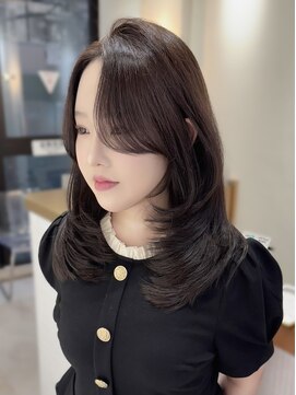 ジーナ 梅田茶屋町(Zina) ミディアムレイヤー