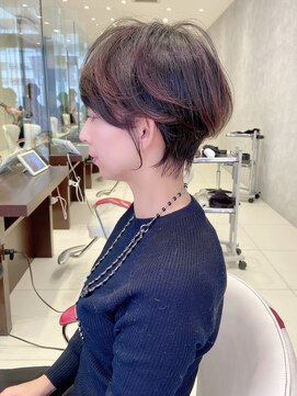 アース 栄店(HAIR&MAKE EARTH) earthショートレイヤーボブミルクティー丸みショートボブ