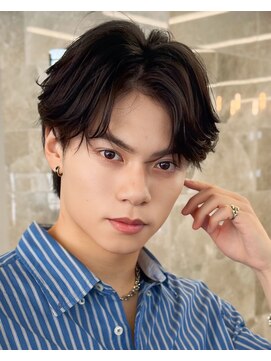 シースルーフェザーショート