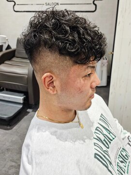 ホットキャット ルートサンロクゴ(HOT CAT R365) スペインカール × フェード