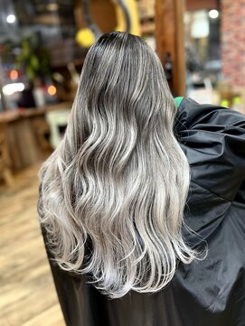 イエローコーン 横浜店(YELLOW CORN) ホワイトバレ【バレイヤージュ/シャドールーツ】