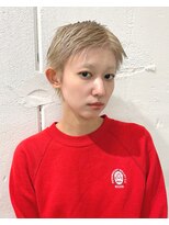 オト(Oto)&nbsp;ホワイトベージュ×ベリーショート