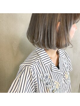 ミント(mint) 透明感！シルバーグレー！