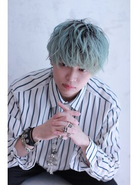 アドール(ADOR) ハイトーンカラー×無造作クラウドマッシュ【ADOR＊HIRO】