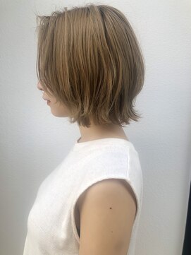 メルト 吉祥寺(melt) 【melt】伸ばし中にも◎大人の小顔レイヤーボブ