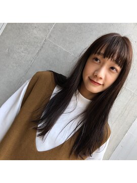 リラ バイ クオーレ(LIRA by CUORE) ナチュラル大人ロング