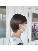 耳かけショートヘア