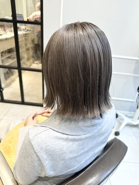 ネオリーブギンザ 銀座店(Neolive GINZA) (銀座) 切りっぱなしボブ ミルクティーベージュ