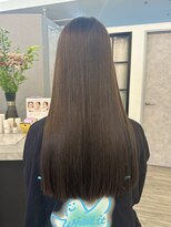 ヴィサージュバスク(VISAGE ba.s.k)&nbsp;お悩み解消で柔らかい質感に『美髪矯正』