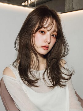 大人暗髪アッシュカラーくびれレイヤー【上野】