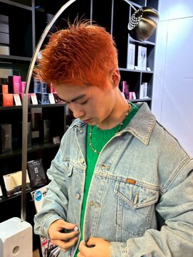 クィーンズガーデンバイケーツーギンザ(QUEEN’S GARDEN by K two GINZA) メンズ/ブリーチカラー/オレンジカラー/メンズショート